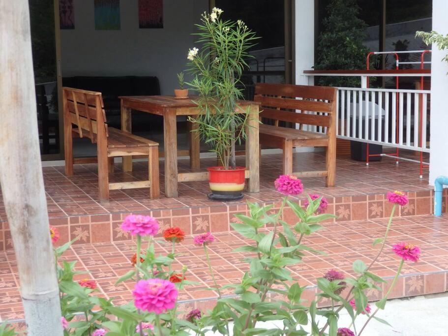 Judith'S 2 Bedroom Family Home, Sleeps 6 كو ساميد المظهر الخارجي الصورة